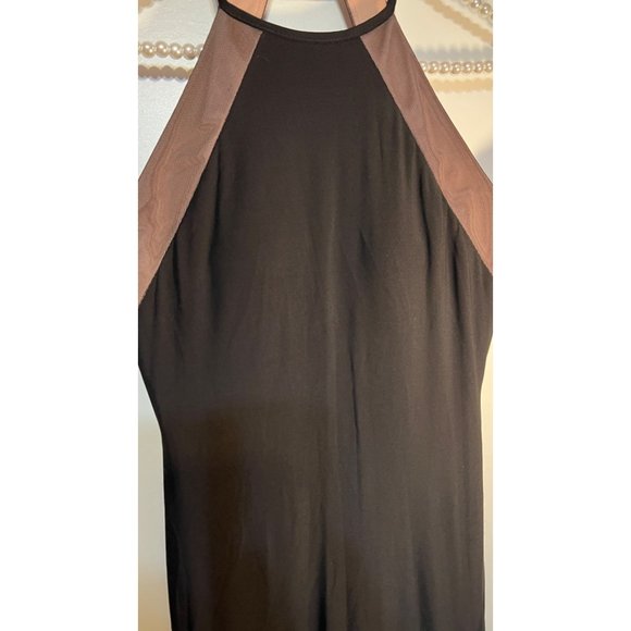 Morgan and Co. Floor Length Gown - Picture 2 of 9